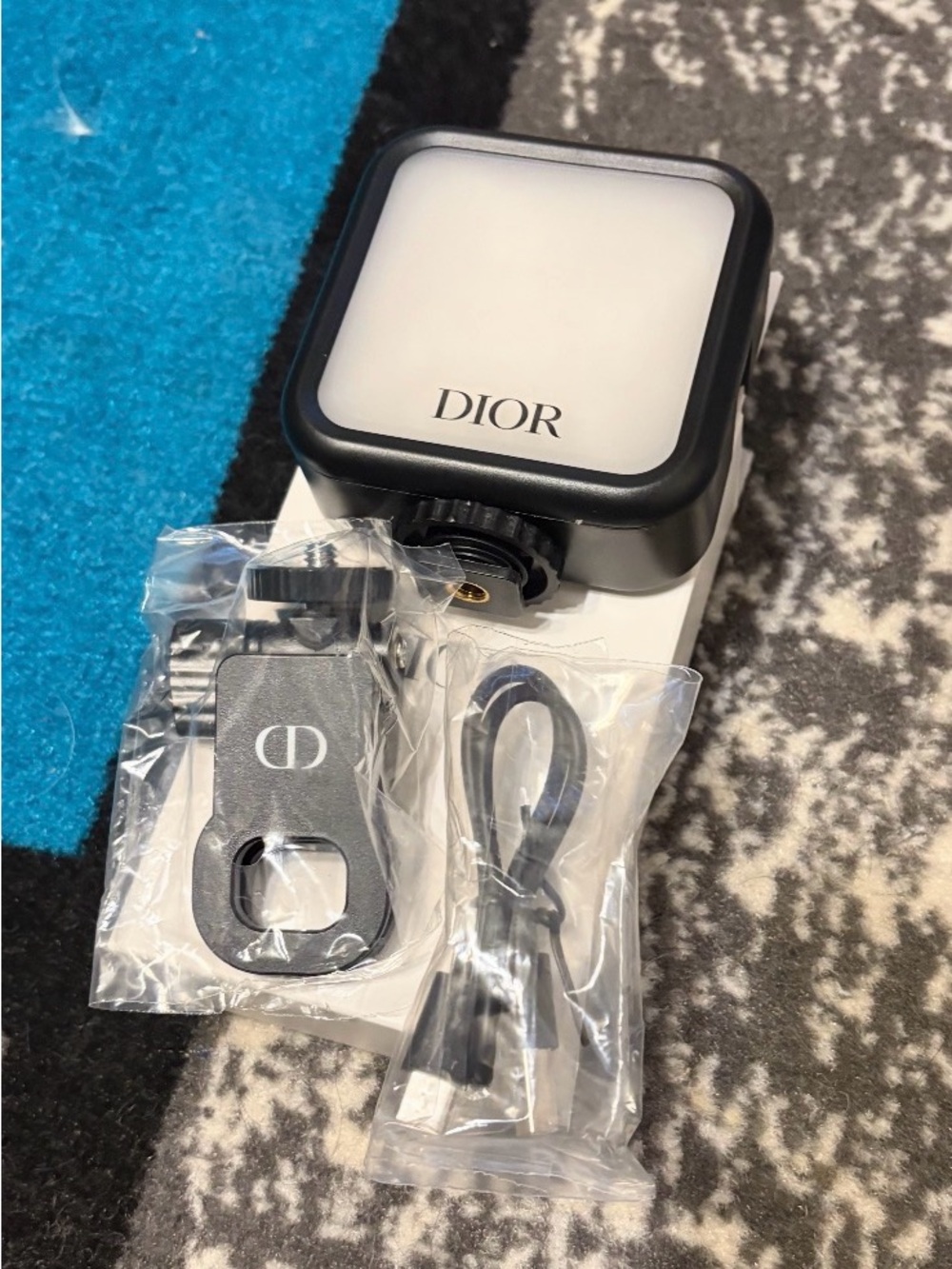 Dior Compact LED Panel in Black and White